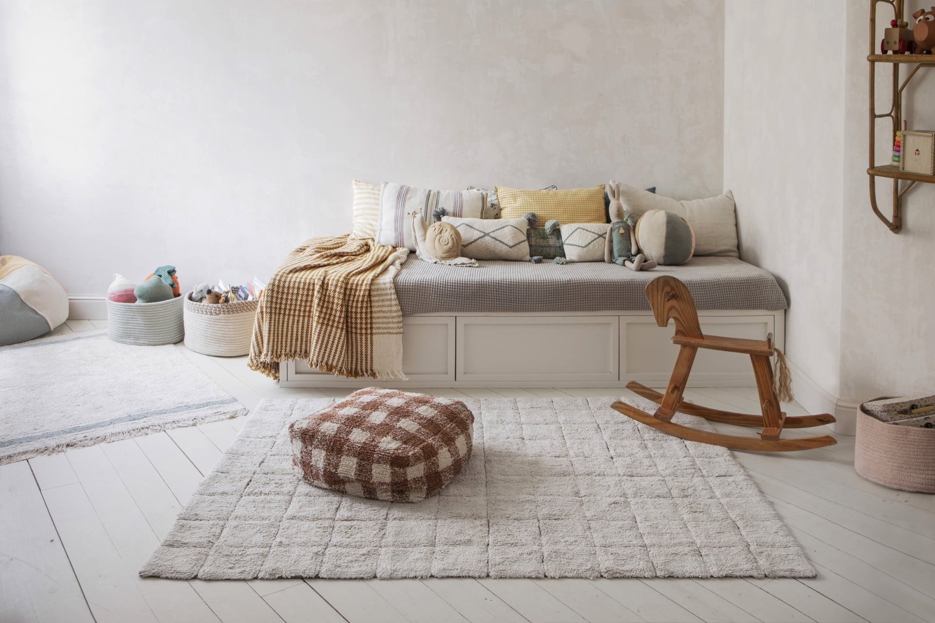 Pouf Vichy Toffee - Le Petit Marché Home Furniture
