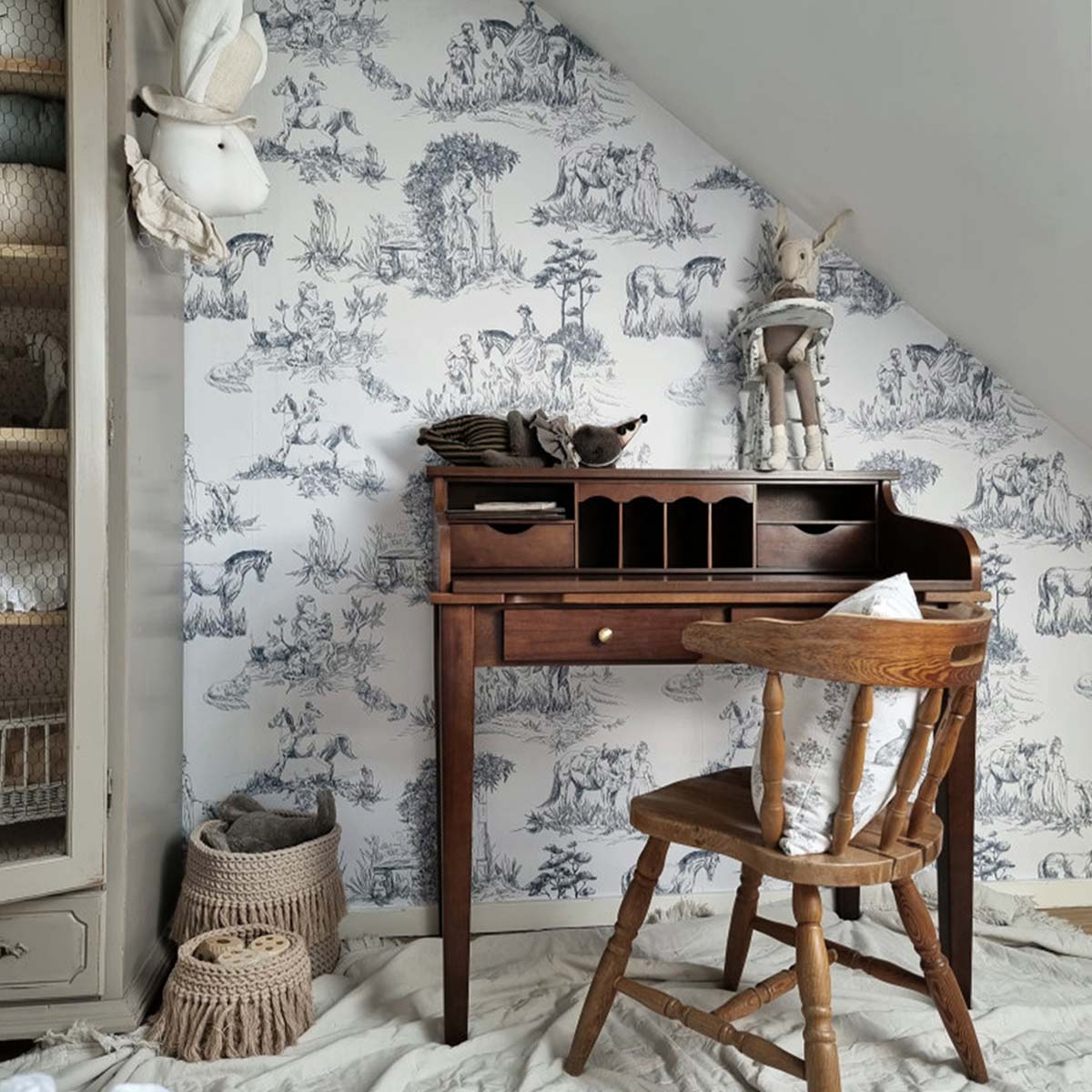 Wallpaper - Old English Sketches - Le Petit Marché Home Furniture