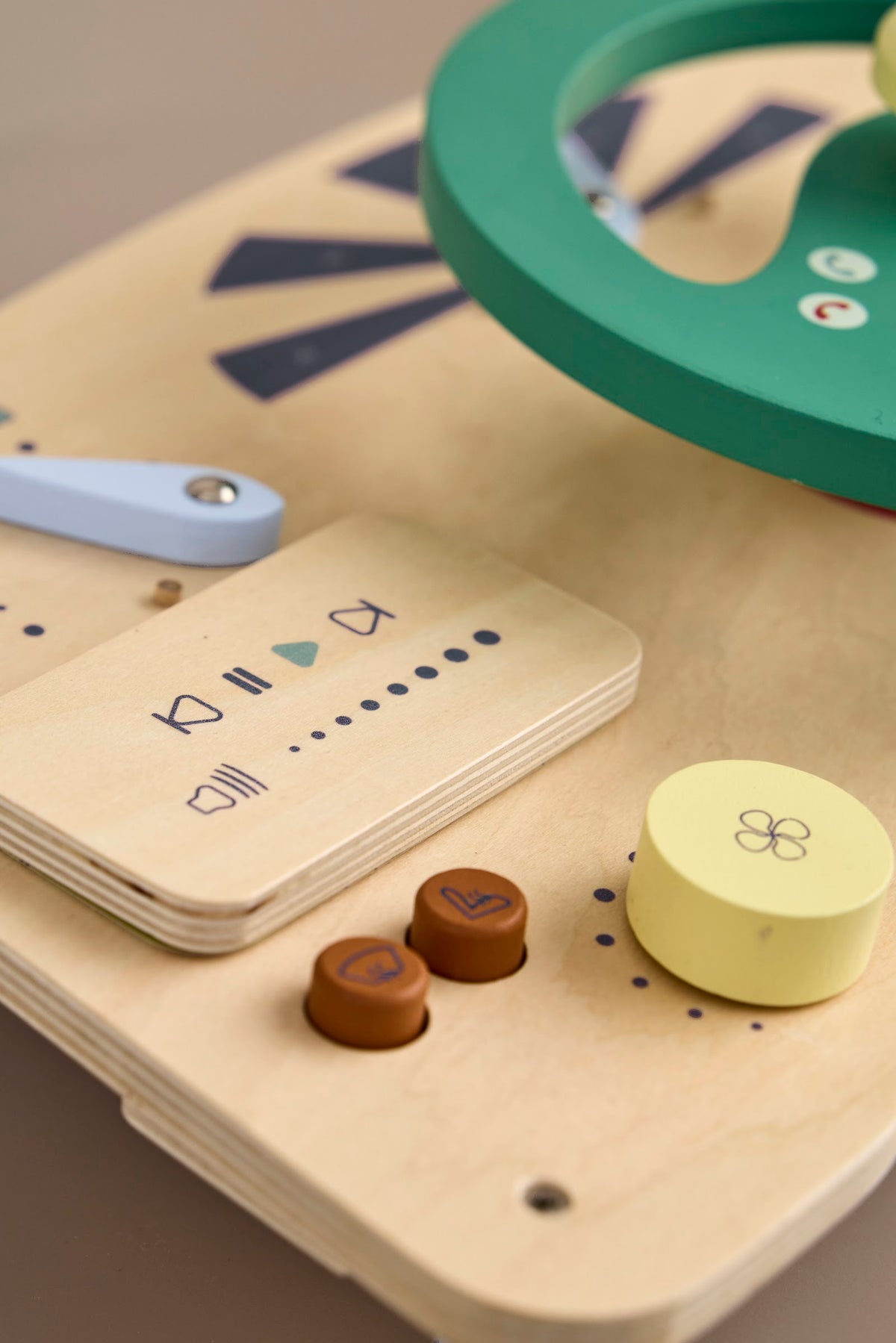 Activity Board Car - Lifestyle - LPM Home
