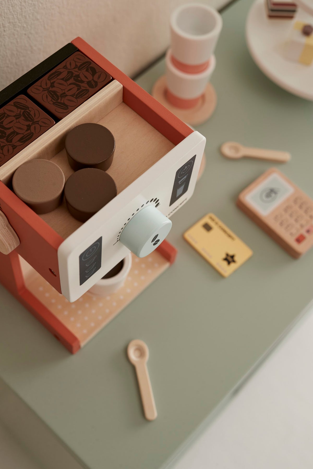 Coffee Shop - Lifestyle - LPM Home