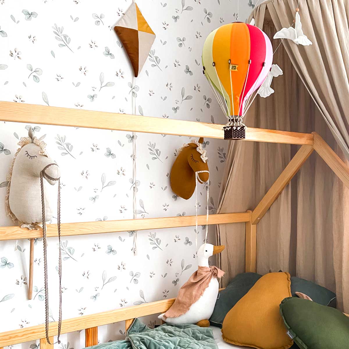 Wallpaper - Leaves Minimini Wallpaper / Return to Innocence - Le Petit Marché Home Furniture