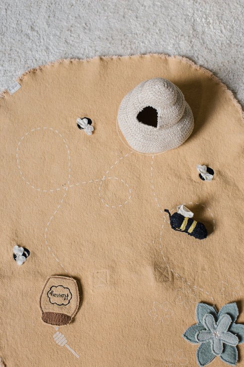 Green Toy Set - From Nectar to Honey - Le Petit Marché Home Furniture