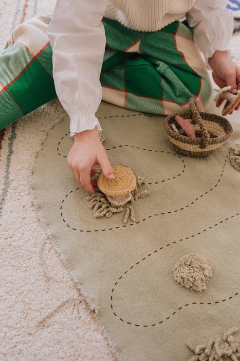 Green Toy Set - Snail - Le Petit Marché Home Furniture