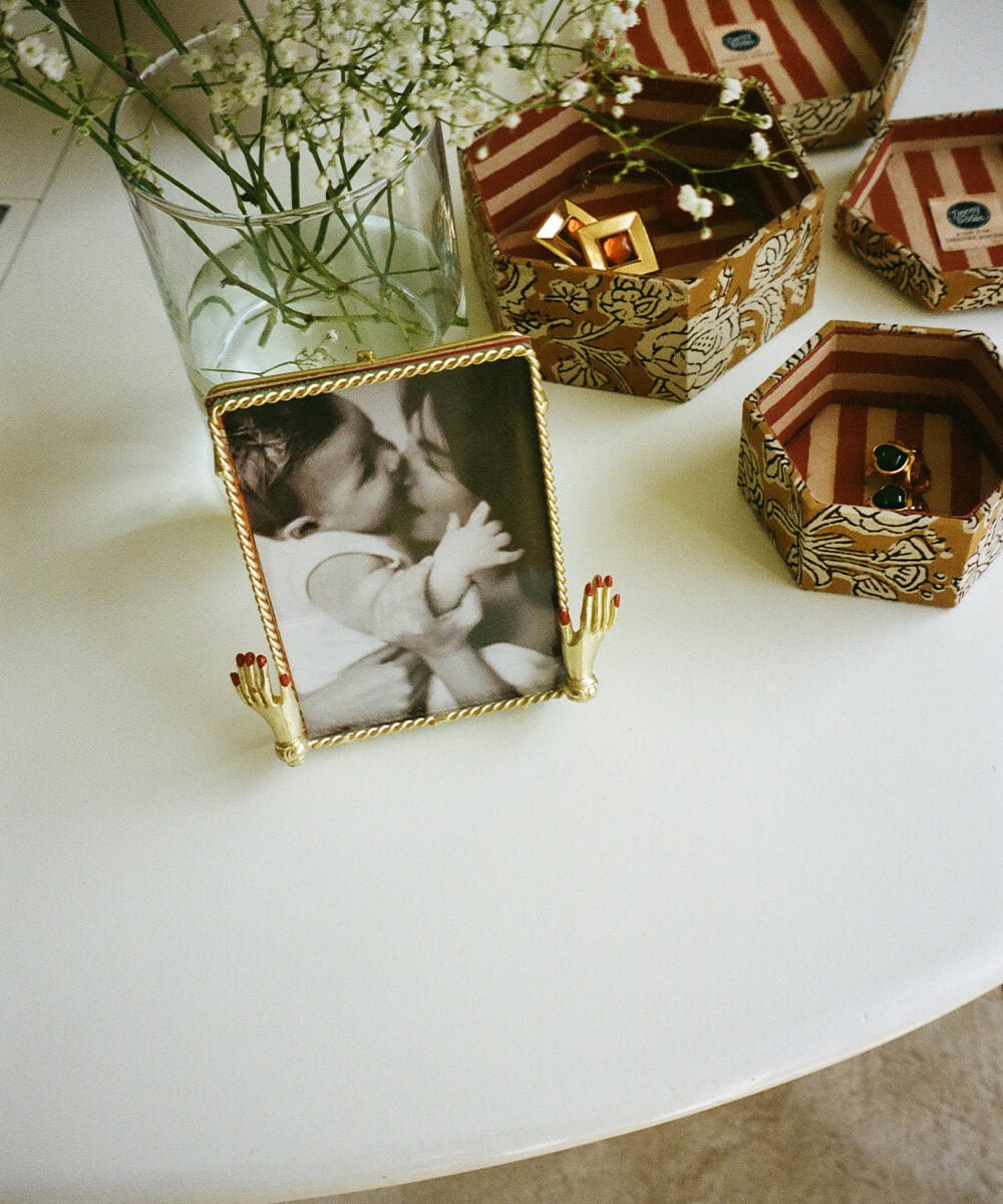 Jana Hand Frame, Large - Le Petit Marché Home Furniture