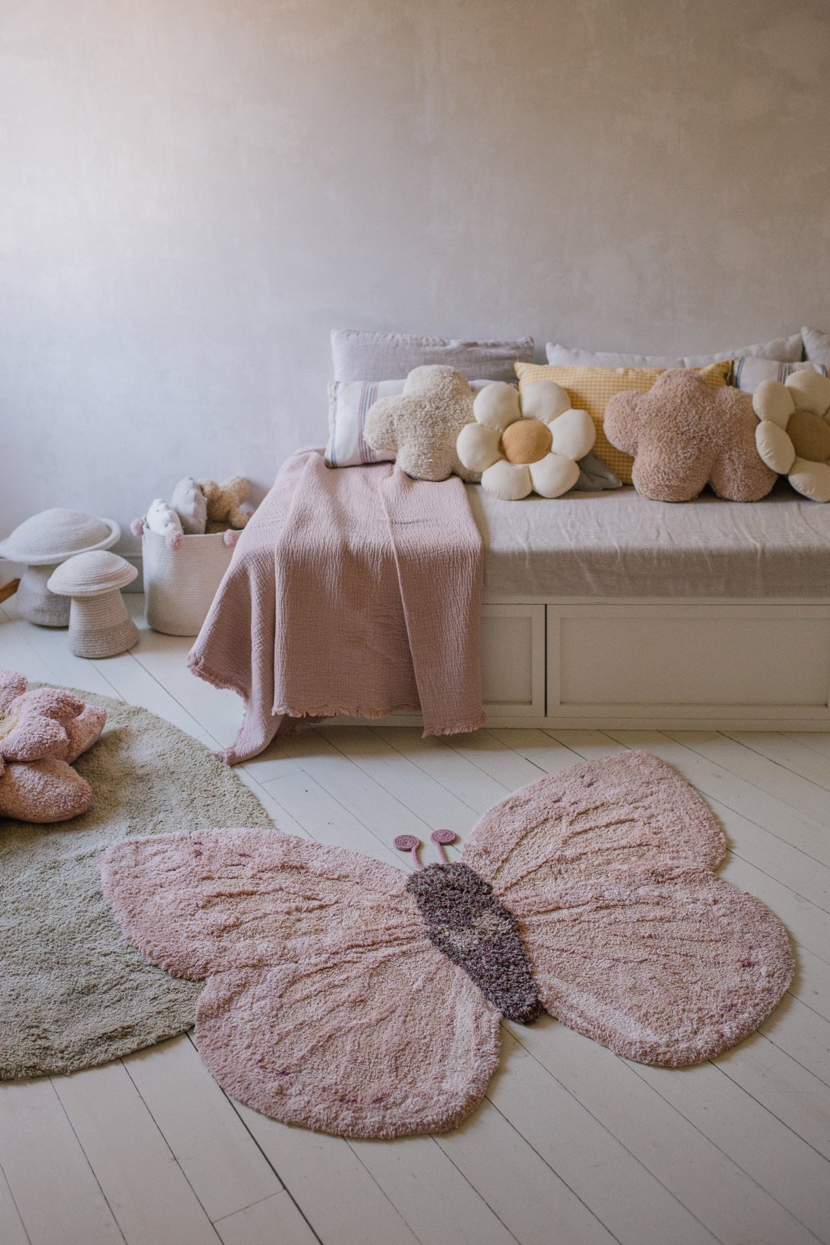 Washable Animal Rug Baby Butterfly - Le Petit Marché Home Furniture