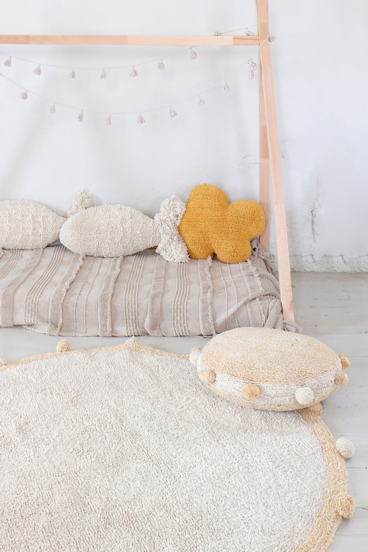 Floor cushion Bubbly, Honey - Le Petit Marché Home Furniture