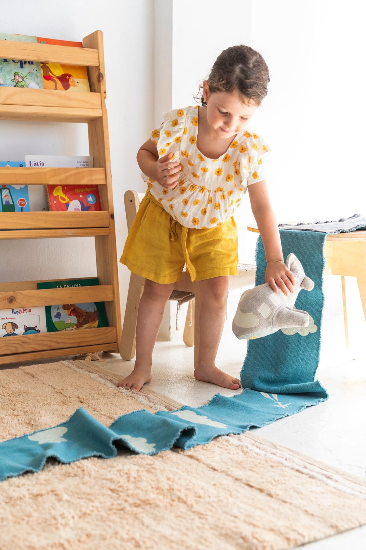 Ride & Roll Airplane - Le Petit Marché Home Furniture