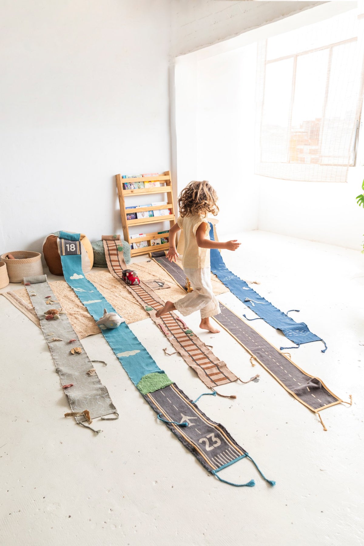 Ride & Roll Train - Le Petit Marché Home Furniture
