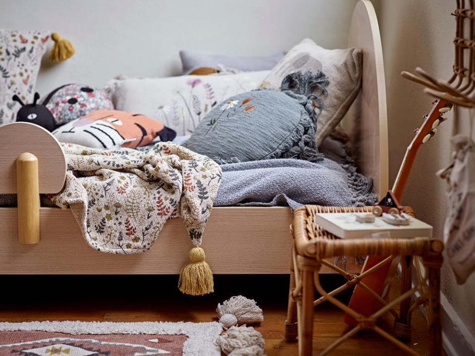 Throw Filipa, Multi, Recycled Cotton - Le Petit Marché Home Furniture