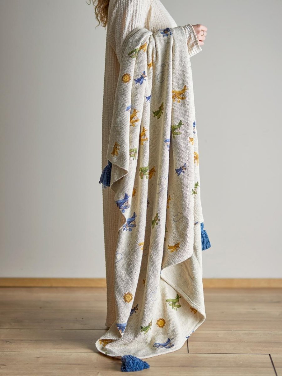 Throw Plane, Nature, Recycled Cotton - Le Petit Marché Home Furniture