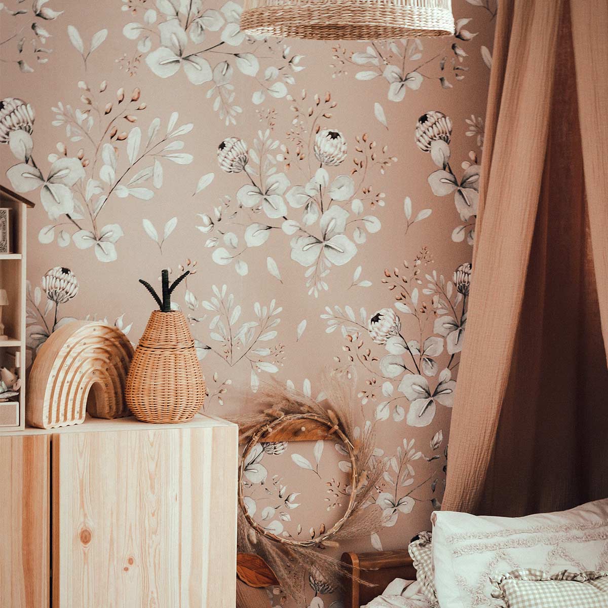 Wallpaper - Clover Beige Wallpaper / Return to Innocence - Le Petit Marché Home Furniture