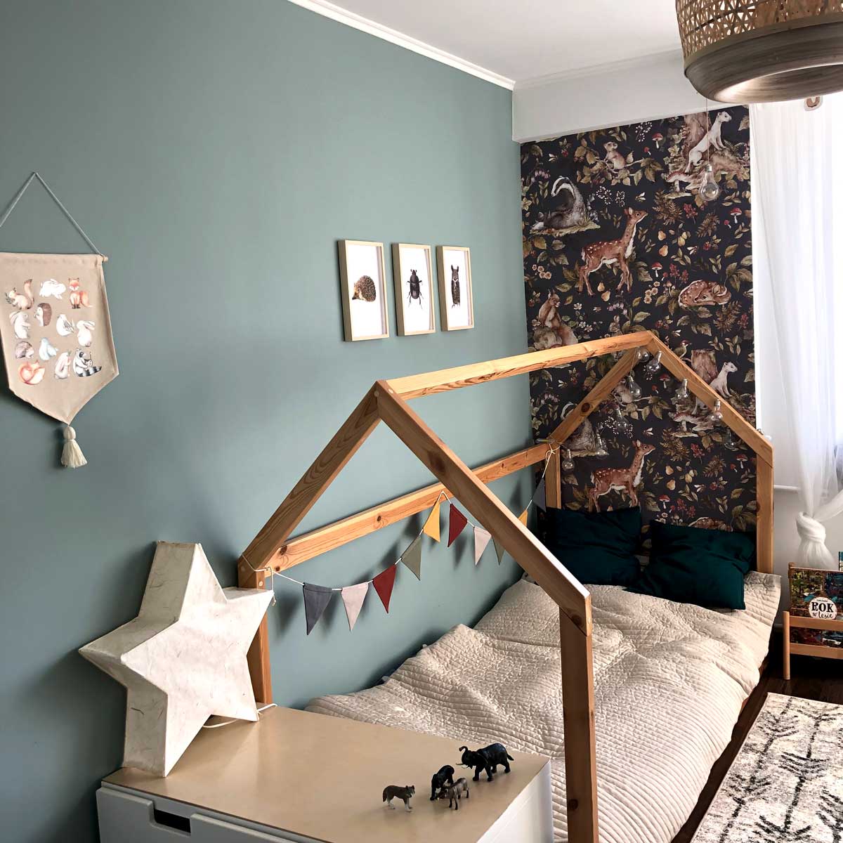 Wallpaper - Cute Forest Animals Dark - Le Petit Marché Home Furniture