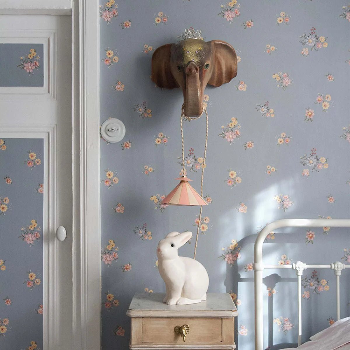 Wallpaper - Flowers Minimini Dark - Le Petit Marché Home Furniture
