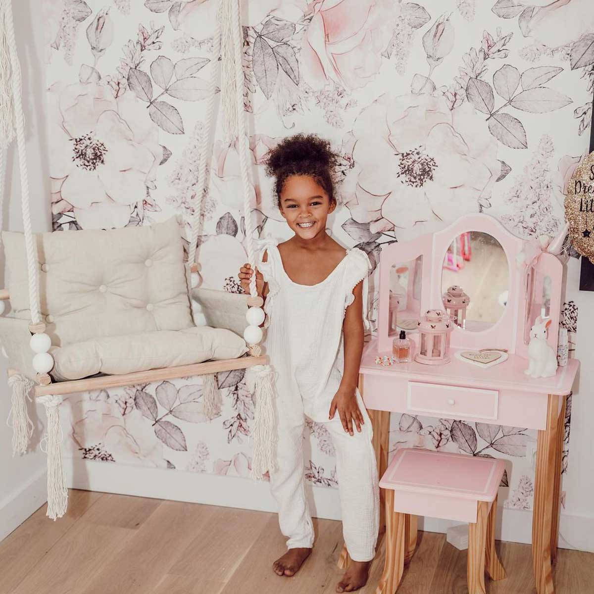 Wallpaper - Pink Garden - Le Petit Marché Home Furniture