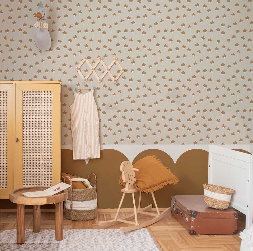 Wallpaper - Simple Daisies Beige Cinnamon - Le Petit Marché Home Furniture
