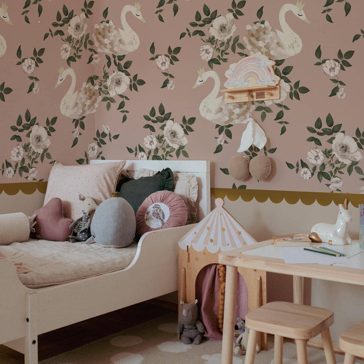 Wallpaper - Swans Kingdom Pink - Le Petit Marché Home Furniture