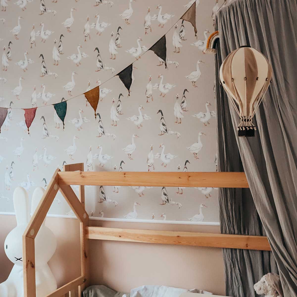 Wallpaper - White Ducks - Le Petit Marché Home Furniture