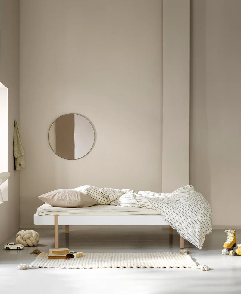 Wood Lounger Bed 120, White/Oak - Le Petit Marché Home Furniture